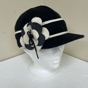 Stormy Kromer Ida Petal Pusher Wool Cap Hat Black/Winter White Made in the USA